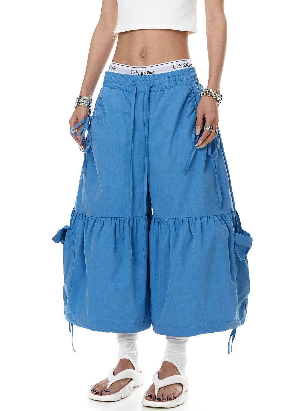 BOSS PLEAT SHORTS
