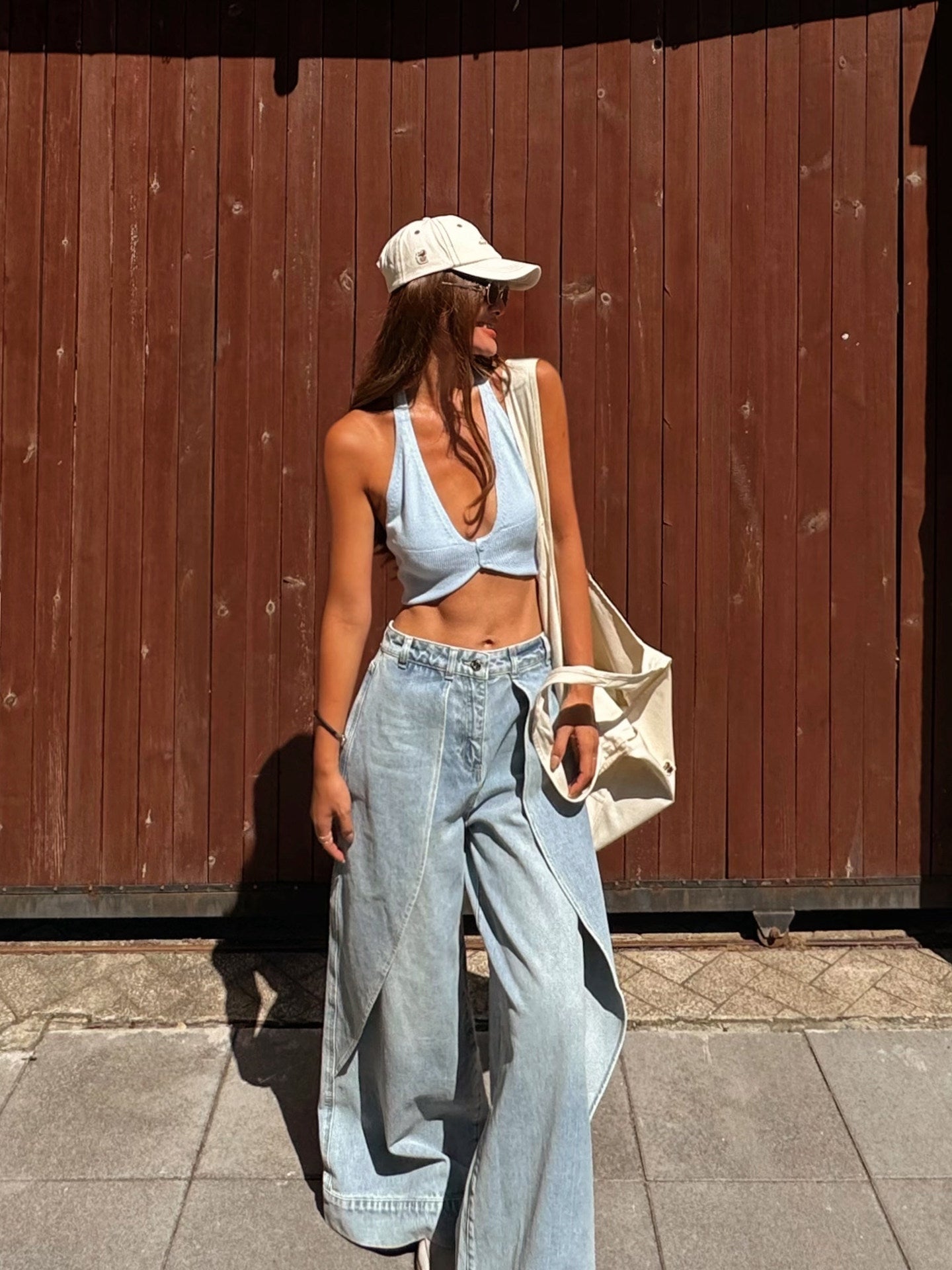 ELLA DEEP-V CROP