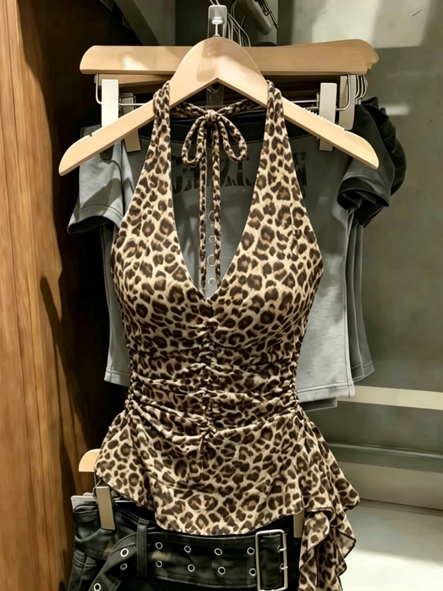 SPOT TIE TANK