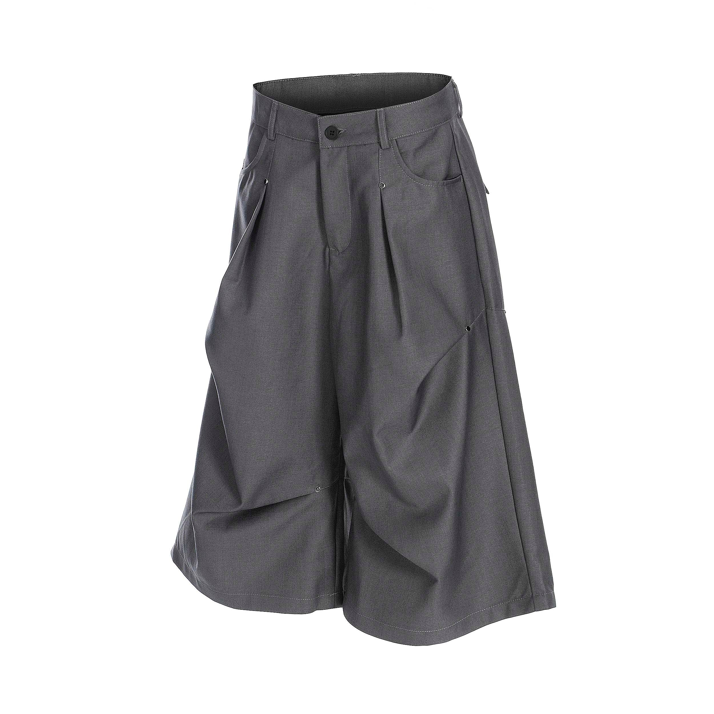 ROGUE RIVET SHORT