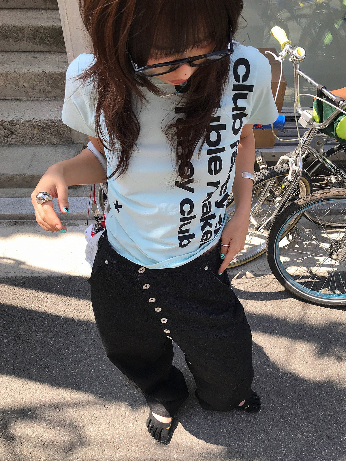 SKEW STAMP TEE