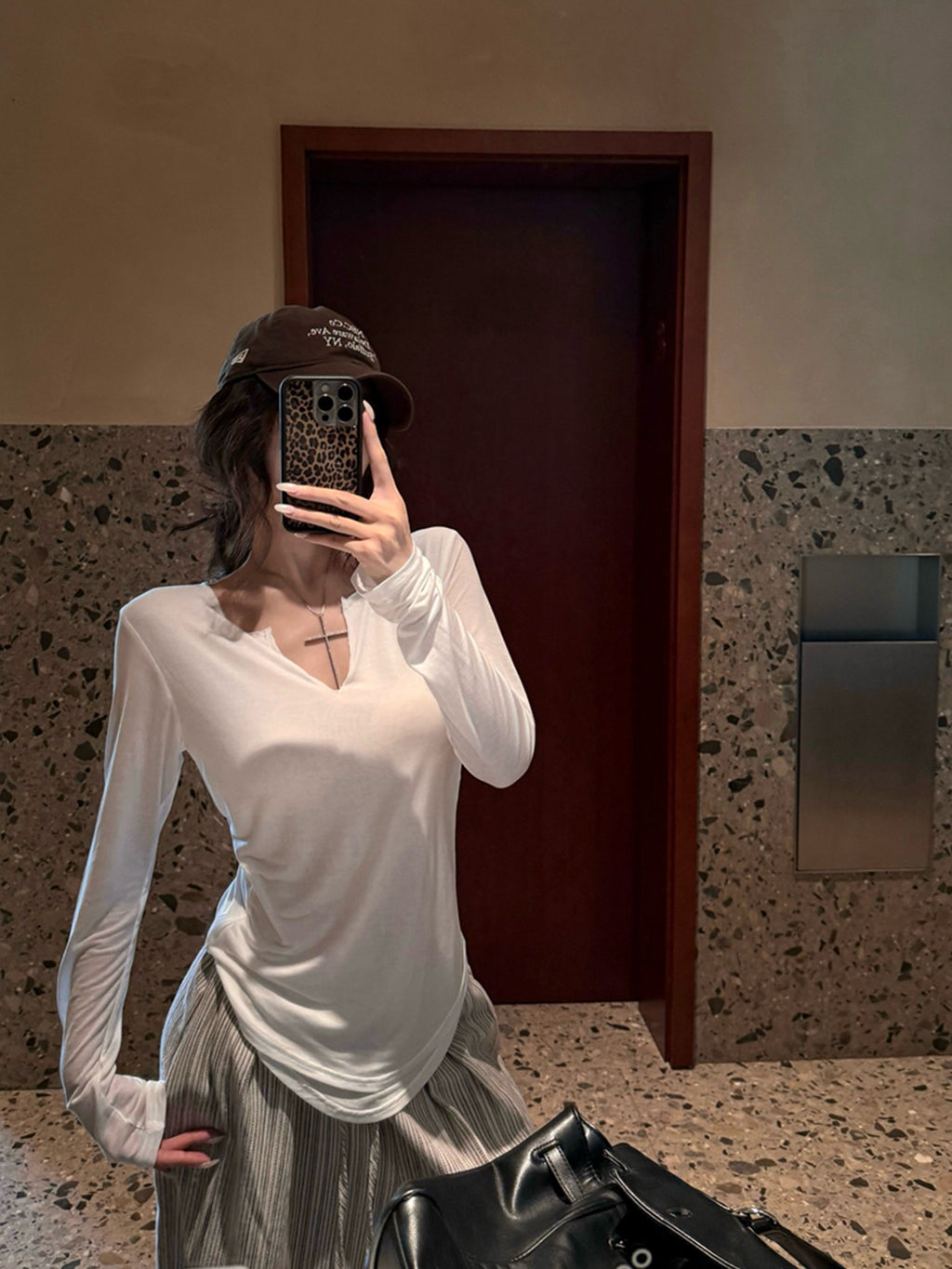 GHOST CUT TOP